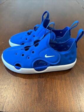 Nike Kids Royal Blue velcro sides Water Shoes with White Sole